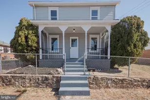 203 S George St., Ranson, WV 25438 - Photo 2