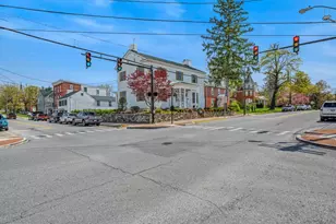 203 S George St., Charles Town, WV 25414 - Photo 4