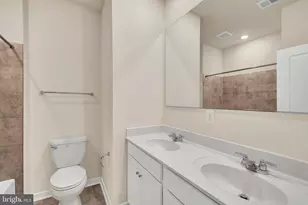 606 Mountain Laurel Blvd, Ranson, WV 25438 - Photo 18