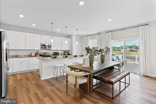 474 Mountain Laurel Blvd, Ranson, WV 25438 - Photo 2