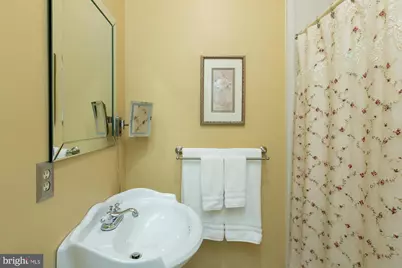 417 E Washington Street, Charles Town, WV 25414 - Photo 84