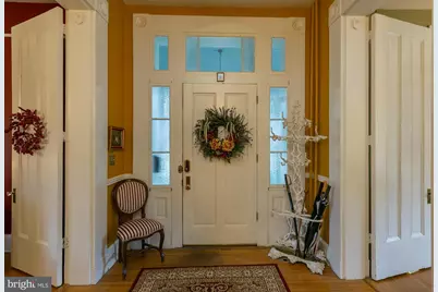 417 E Washington Street, Charles Town, WV 25414 - Photo 32