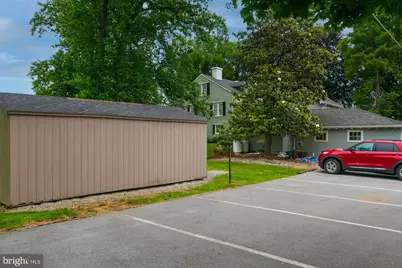 417 E Washington Street, Charles Town, WV 25414 - Photo 22
