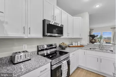 200 Huntwell West Avenue, Ranson, WV 25438 - Photo 16