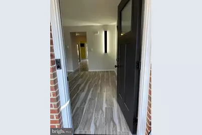 107 N Church Street, Charles Town, WV 25414 - Photo 2