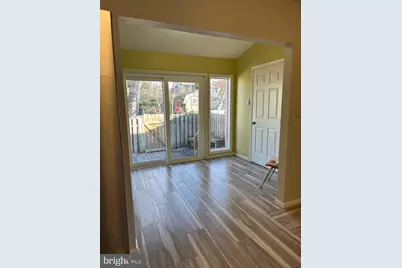 107 N Church Street, Charles Town, WV 25414 - Photo 8