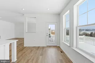 812 Lord Fairfax St, Charles Town, WV 25414 - Photo 14