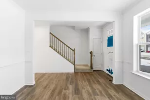 812 Lord Fairfax St, Charles Town, WV 25414 - Photo 6