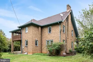 1853 Flowing Springs Rd, Charles Town, WV 25414 - Photo 6