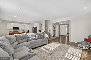 246 Newbury St, Charles Town, WV 25414 - Photo 24