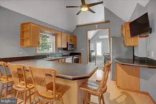 808 Our Ln, Kearneysville, WV 25430 - Photo 32