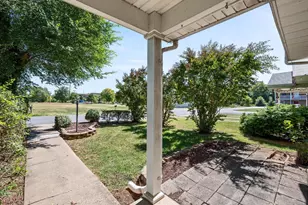 208 S Marshall St, Ranson, WV 25438 - Photo 22