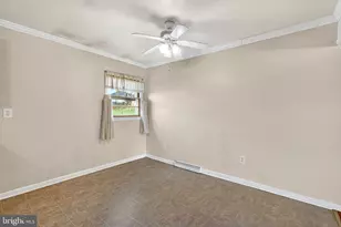 605 N Marshall St, Ranson, WV 25438 - Photo 18