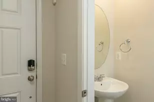 156 Winterplace Dr, Charles Town, WV 25414 - Photo 10