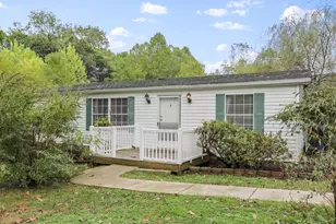 52 Pleasant Hill Rd, Harpers Ferry, WV 25425 - Photo 1