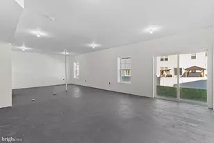 261 Short Br Dr, Ranson, WV 25438 - Photo 54