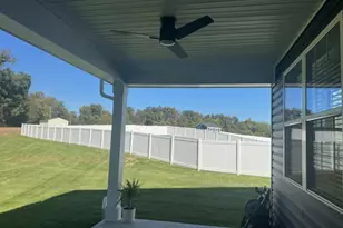 241 Atkinson St, Shenandoah Junction, WV 25442 - Photo 8