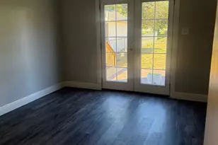 420 W Washington St, Charles Town, WV 25414 - Photo 10