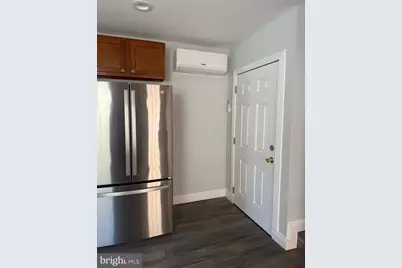 420 W Washington Street, Charles Town, WV 25414 - Photo 12