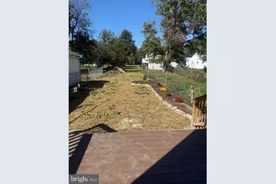 420 W Washington Street, Charles Town, WV 25414 - Photo 14