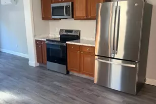 420 W Washington St, Charles Town, WV 25414 - Photo 6