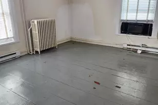 114 S Princess St, Shepherdstown, WV 25443 - Photo 2