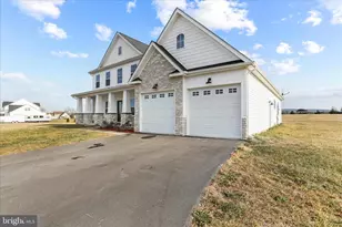 219 Summerfield Wy, Shenandoah Junction, WV 25442 - Photo 32