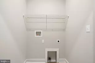 1035 Putnam St, Harpers Ferry, WV 25425 - Photo 28