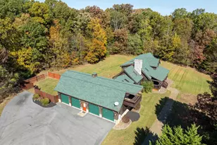 10201 Leetown Rd, Kearneysville, WV 25430 - Photo 1