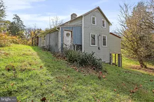 339 Logans Run Dr, Kearneysville, WV 25430 - Photo 16