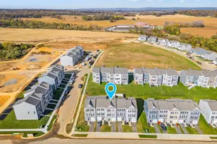 759 Lord Fairfax St, Charles Town, WV 25414 - Photo 6