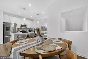 759 Lord Fairfax St, Charles Town, WV 25414 - Photo 16