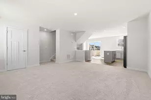 209 Huntwell W Ave, Ranson, WV 25438 - Photo 18