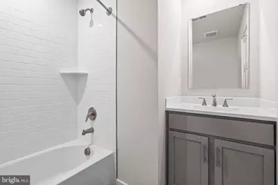 209 Huntwell West Avenue, Ranson, WV 25438 - Photo 16