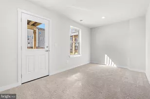 209 Huntwell W Ave, Ranson, WV 25438 - Photo 20