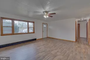 304 S Reymann St, Ranson, WV 25438 - Photo 10