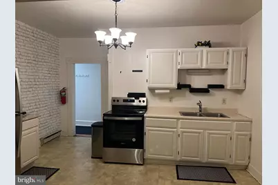 110 S Charles Street #8, Charles Town, WV 25414 - Photo 1