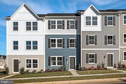 403 18th Ave, Ranson, WV 25438 - Photo 1