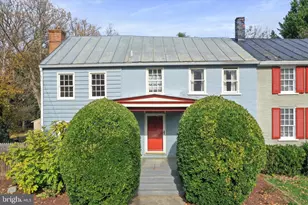 207 W High St, Shepherdstown, WV 25443 - Photo 1