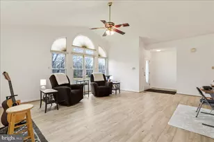 23 Teakwood Ct, Harpers Ferry, WV 25425 - Photo 14