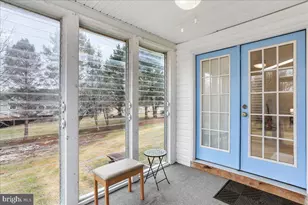 23 Teakwood Ct, Harpers Ferry, WV 25425 - Photo 10