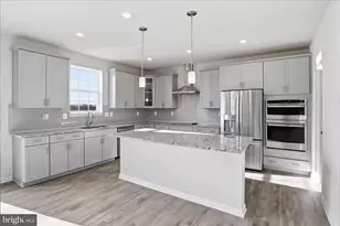 889 Barksdale Dr, Charles Town, WV 25414 - Photo 1