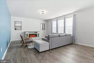 889 Barksdale Dr, Charles Town, WV 25414 - Photo 8