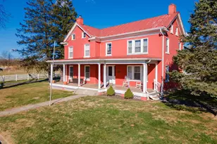 1585 Gardners Ln, Shepherdstown, WV 25443 - Photo 2