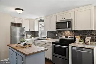 337 Cedar Dr, Kearneysville, WV 25430 - Photo 14