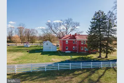 1585 Gardners Lane, Shepherdstown, WV 25443 - Photo 4