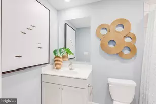 27 Ironwood Ct, Kearneysville, WV 25430 - Photo 2