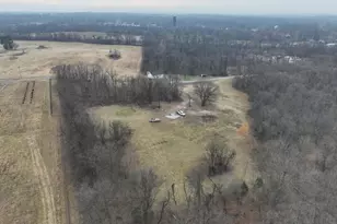 261 Granny Smith Ln, Kearneysville, WV 25430 - Photo 1