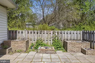 3093 Old Leetown Pike, Ranson, WV 25438 - Photo 20
