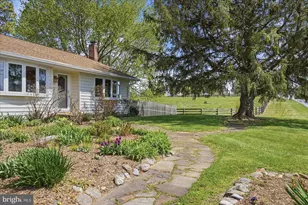 3093 Old Leetown Pike, Ranson, WV 25438 - Photo 8